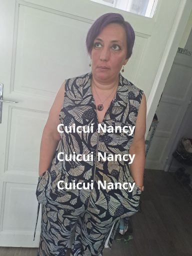 femme complice lors d'un moment privé femme complice lors d'un moment privé